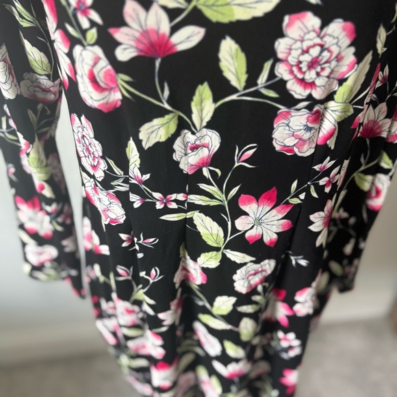 Women’s J. Jill Floral Dress - Picture 3 of 7